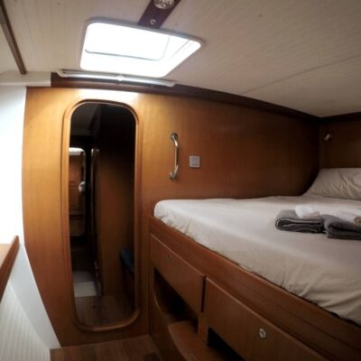 Cabina